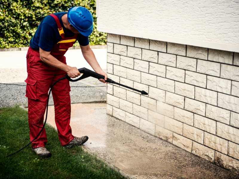 How Often Should You Schedule House Washing in Birmingham’s Humid Climate?